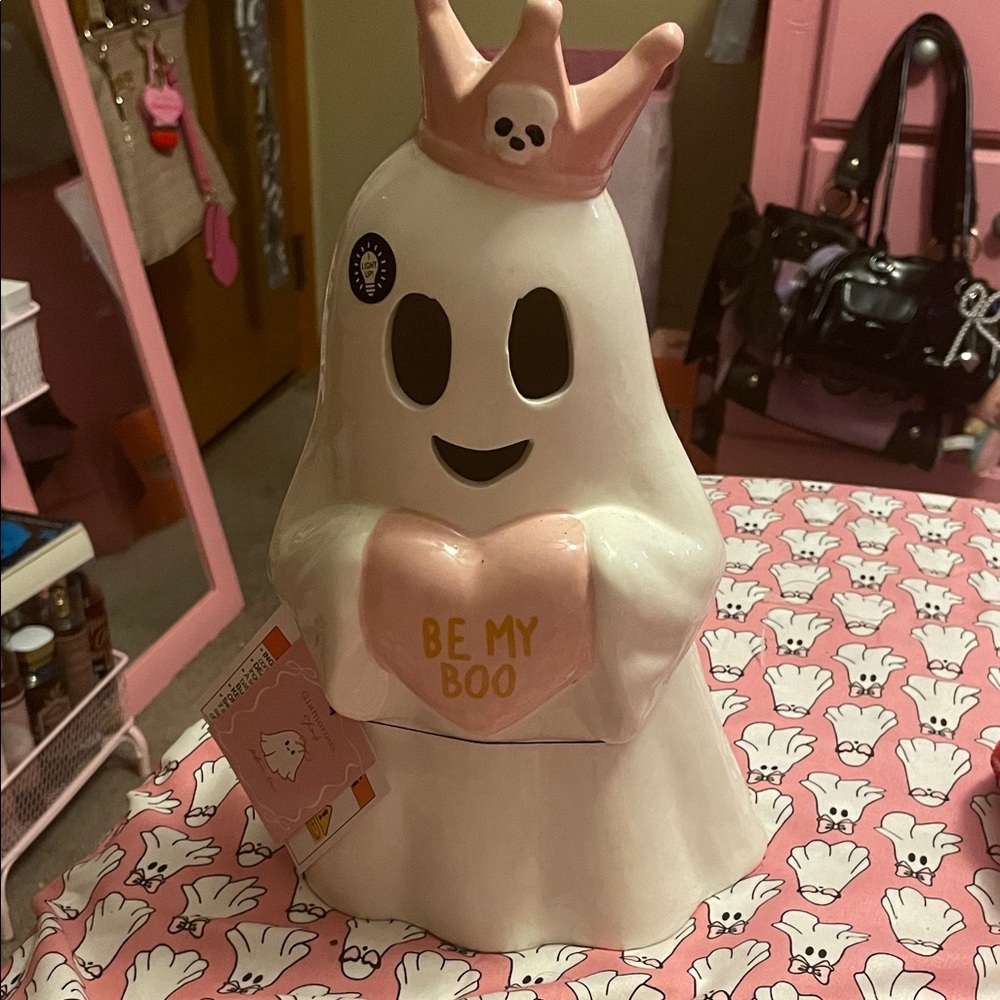Cute Ghost Figurine with Crown